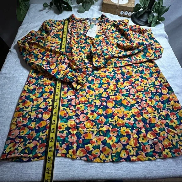 NWT BTFBM Floral Long Sleeve Blouse - Multicolor Large - Picture 8 of 13